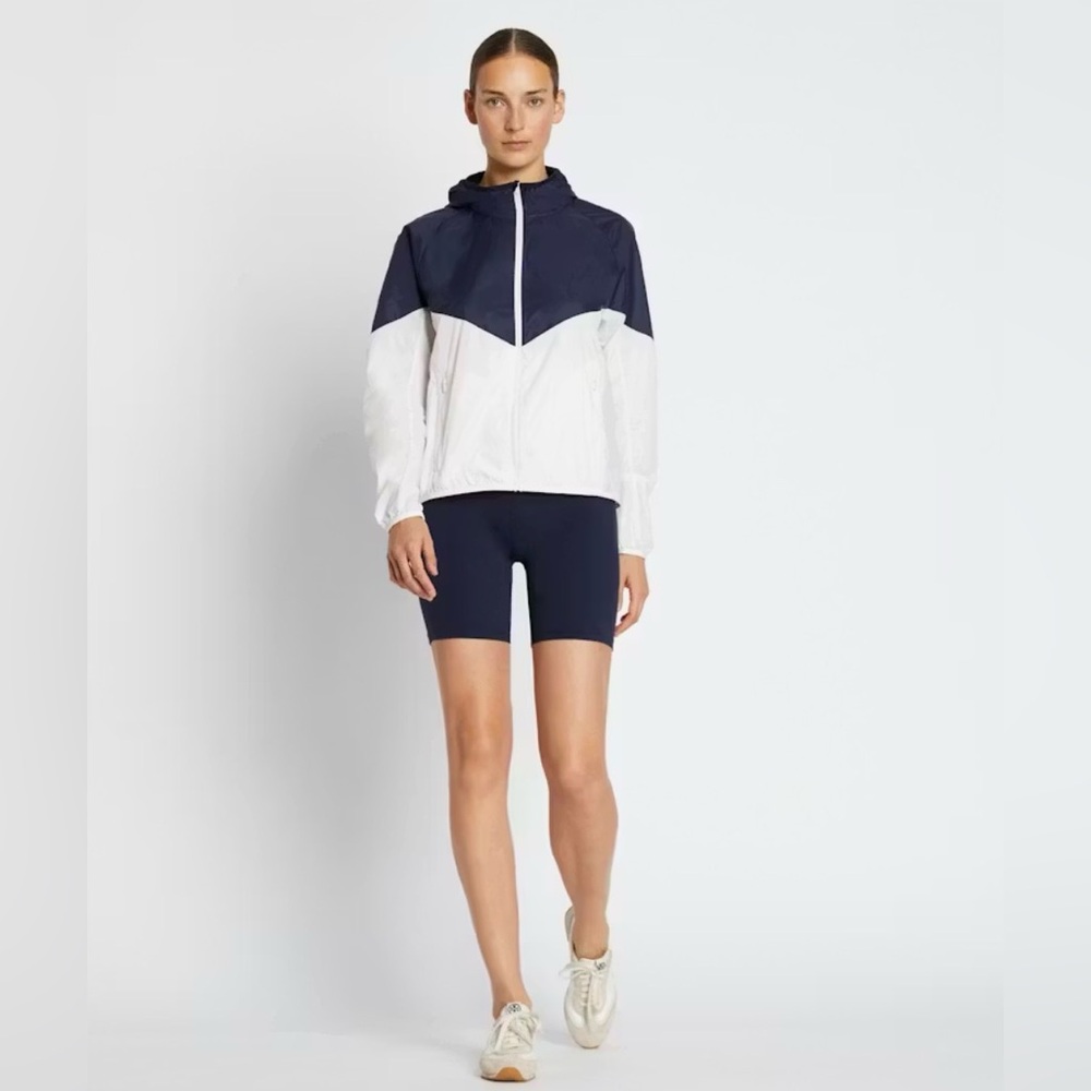 Tory Burch Sport Chevron Nylon Packable Rain / Wind Jacket with hood Size Small